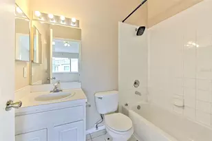 1309 Costa Mesa Dr, Wesley Chapel, FL 33543 - Photo 23