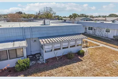 202 Bedford Trail #116, Sun City Center, FL 33573 - Photo 25