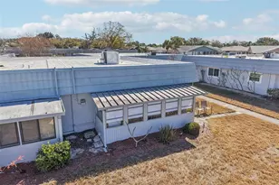 202 Bedford Trail, Sun City Center, FL 33573 - Photo 25