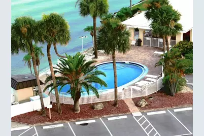 4550 Cove Circle #106, Saint Petersburg, FL 33708 - Photo 3