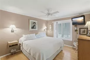 3585 41st Way S, Saint Petersburg, FL 33711 - Photo 11