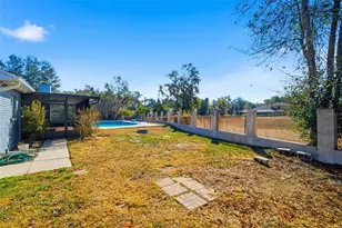 2842 Springdell Cir, Valrico, FL 33596 - Photo 73