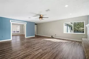 2842 Springdell Cir, Valrico, FL 33596 - Photo 25