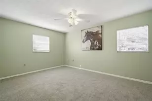 2842 Springdell Cir, Valrico, FL 33596 - Photo 33