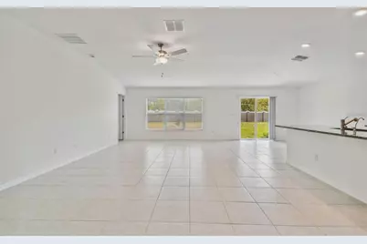 9828 Branching Ship Trace Trace, Wesley Chapel, FL 33545 - Photo 11