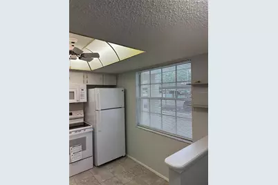 821 Patricia Avenue #106, Dunedin, FL 34698 - Photo 5