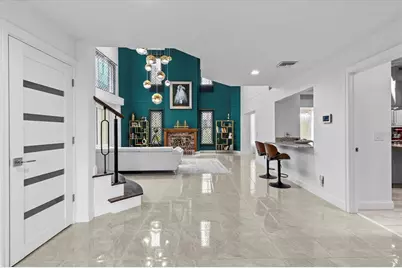 5914 La Rosa Lane, Apollo Beach, FL 33572 - Photo 9
