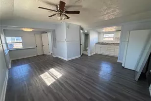 5475 42nd St N, Saint Petersburg, FL 33714 - Photo 5