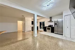 844 35th Ave S, Saint Petersburg, FL 33705 - Photo 7