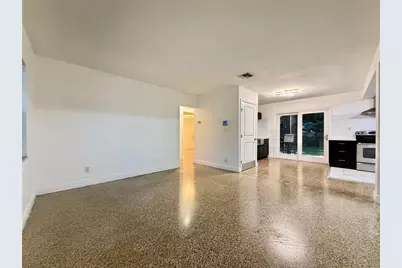 844 35th Avenue S, Saint Petersburg, FL 33705 - Photo 5