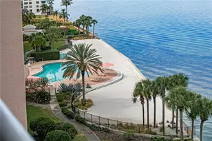 4981 Bacopa Ln S, Saint Petersburg, FL 33715 - Photo 47