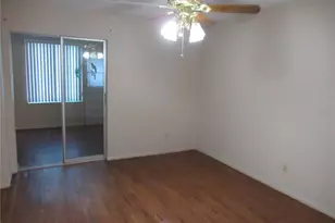 2429 Ecuadorian Way, Clearwater, FL 33763 - Photo 9