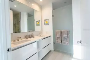 400 Central Ave, Saint Petersburg, FL 33701 - Photo 15