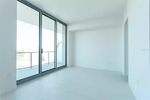 400 Central Ave, Saint Petersburg, FL 33701 - Photo 9