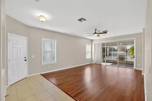 7403 Surrey Wood Ln, Apollo Beach, FL 33572 - Photo 25
