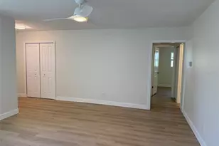 8957 109th Terrace, Seminole, FL 33777 - Photo 15