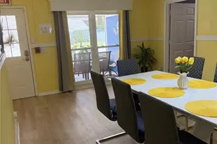 322 Regal Park Dr, Valrico, FL 33594 - Photo 3