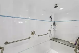 6600 Sunset Way, Saint Pete Beach, FL 33706 - Photo 11