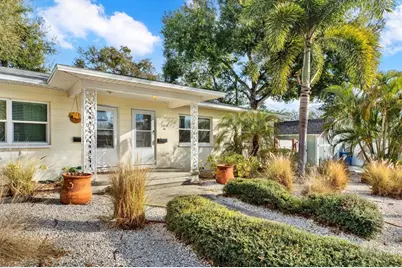 109 12th Avenue N, Saint Petersburg, FL 33701 - Photo 1
