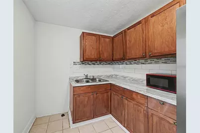 816 W Minnehaha Street #A, Tampa, FL 33604 - Photo 7