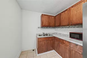 816 W Minnehaha St, Tampa, FL 33604 - Photo 7