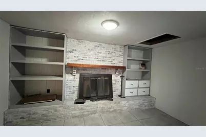 4006 W Land Avenue W, Tampa, FL 33616 - Photo 5