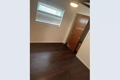 4006 W Land Avenue W, Tampa, FL 33616 - Photo 17