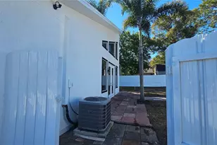 1092 N Florida Ave, Tarpon Springs, FL 34689 - Photo 61