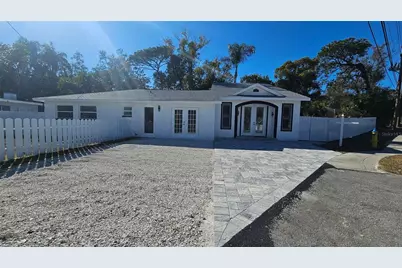 1092 N Florida Avenue, Tarpon Springs, FL 34689 - Photo 7
