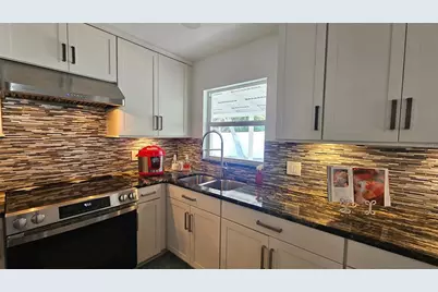 1092 N Florida Avenue, Tarpon Springs, FL 34689 - Photo 35