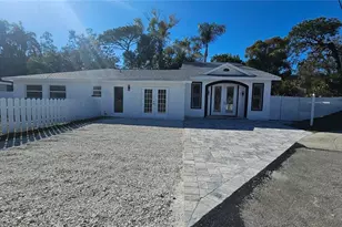 1092 N Florida Ave, Tarpon Springs, FL 34689 - Photo 9