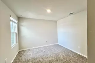 32441 Limitless Pl, Wesley Chapel, FL 33545 - Photo 39