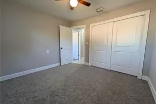 5523 Venetian Blvd NE, Saint Petersburg, FL 33703 - Photo 17