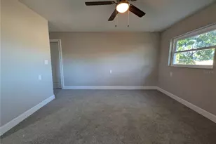 5523 Venetian Blvd NE, Saint Petersburg, FL 33703 - Photo 7