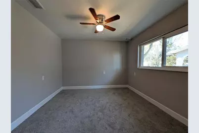 5523 Venetian Boulevard NE, Saint Petersburg, FL 33703 - Photo 5