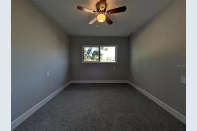 5523 Venetian Boulevard NE, Saint Petersburg, FL 33703 - Photo 15