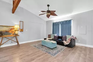 5107 37th St N, Saint Petersburg, FL 33714 - Photo 15