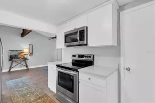 5107 37th St N, Saint Petersburg, FL 33714 - Photo 9