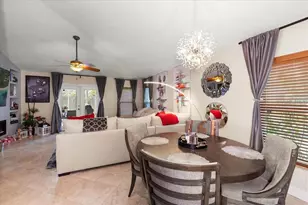 12518 Midpointe Dr, Riverview, FL 33578 - Photo 9