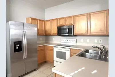 26627 Castleview Way, Wesley Chapel, FL 33544 - Photo 7