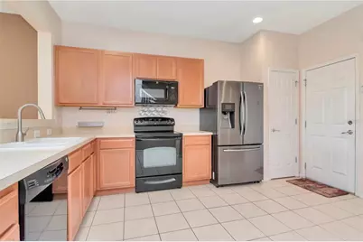 10132 Pink Palmata Court, Riverview, FL 33578 - Photo 9