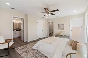 4352 Cambio Gdns Ct, Tampa, FL 33610 - Photo 19