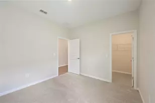 5924 Fresh Flora Dr, Wimauma, FL 33598 - Photo 9