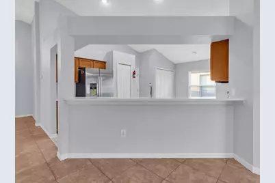 12824 Kings Lake Drive, Gibsonton, FL 33534 - Photo 11