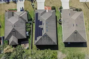 2819 Holly Bluff Ct, Plant City, FL 33566 - Photo 5