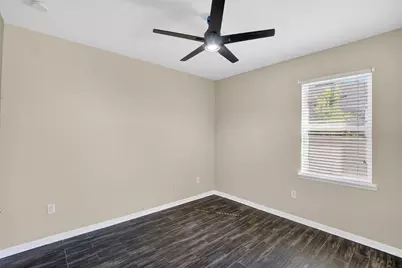 2819 Holly Bluff Court, Plant City, FL 33566 - Photo 31