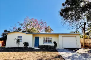 12 Lake Shore Dr, Palm Harbor, FL 34684 - Photo 1