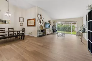 17503 Edinburgh Dr, Tampa, FL 33647 - Photo 7