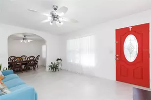 7503 W Ellicott St, Tampa, FL 33615 - Photo 5