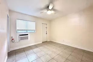 2035 Edgewater Dr, Clearwater, FL 33755 - Photo 5